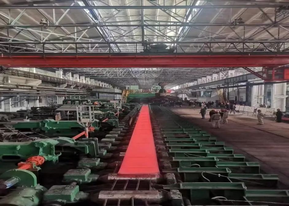 凌源钢铁股份有限公司中宽带大修改造三电系统全线热负荷试车成功.jpg